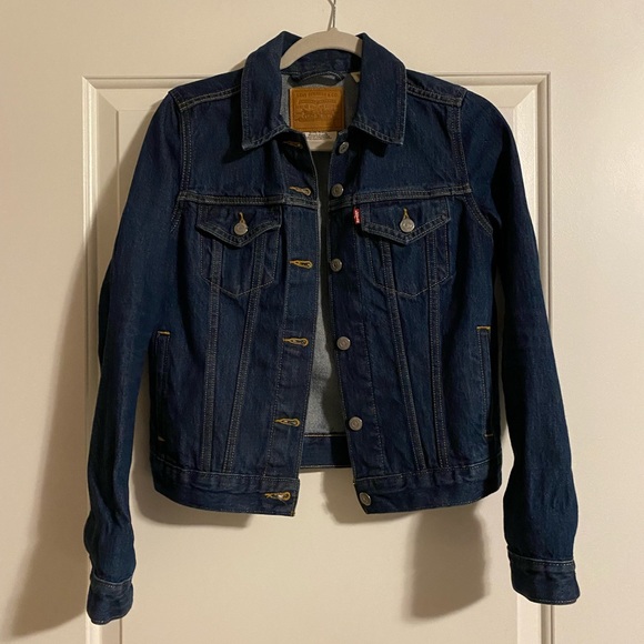 Levi’s Original Truck Denim Jacket. Dark wash. Size: S. - Picture 2 of 6